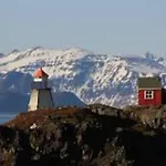 Lyngstuva - Aurora In Lyngen Holiday home Russelv