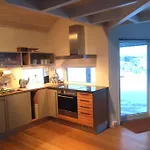 Lyngstuva - Aurora In Lyngen Holiday home Russelv