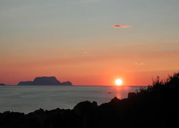 Lyngstuva - Aurora In Lyngen * Russelv