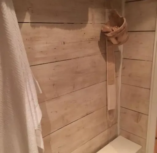 Lyngstuva - Aurora In Lyngen Holiday home *