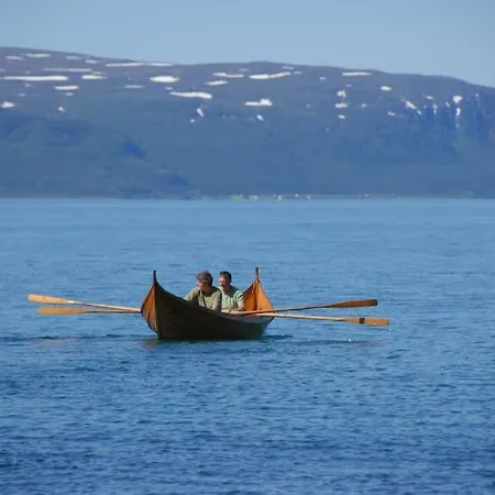 Lyngstuva - Aurora In Lyngen 別荘 Russelv
