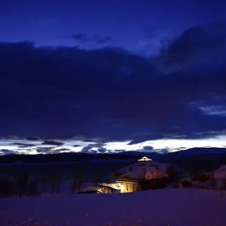 Lyngstuva - Aurora In Lyngen Russelv