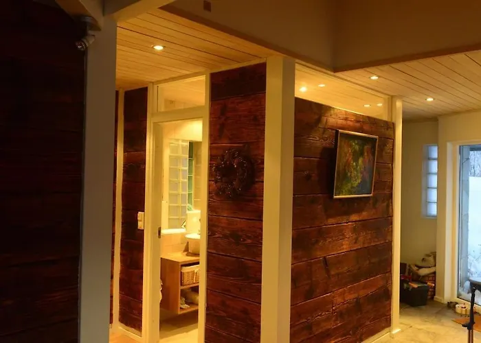 Lyngstuva - Aurora In Lyngen בית נופש *